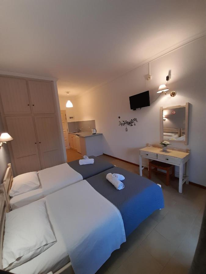 Aronda Apartments Dassia  Eksteriør billede